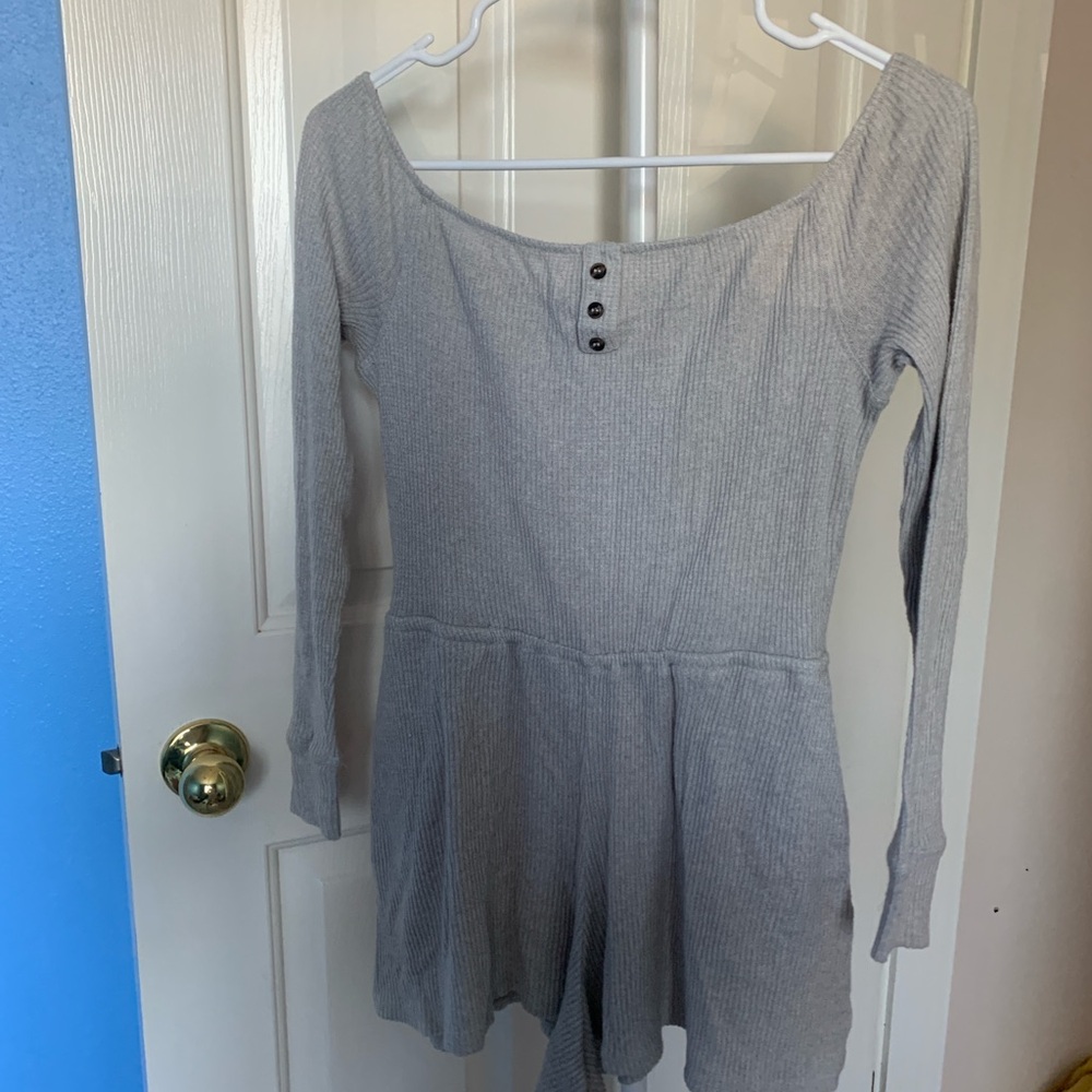 UO Gray Long Sleeve Ribbed romper